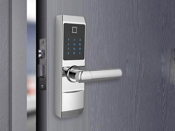 鹰潭24小时上门开锁公司