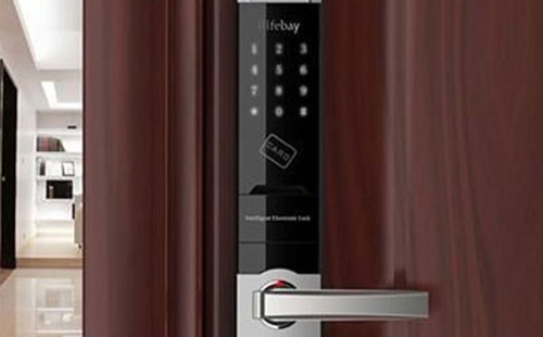 鹰潭24小时上门开锁公司