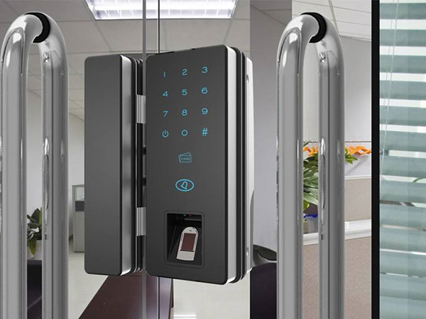 鹰潭24小时上门开锁公司