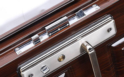 鹰潭24小时上门开锁公司